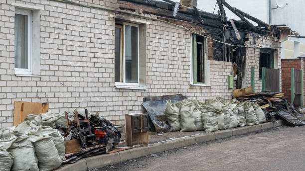24/7 Emergency Fire Damage Removal experts in Ecru, MS